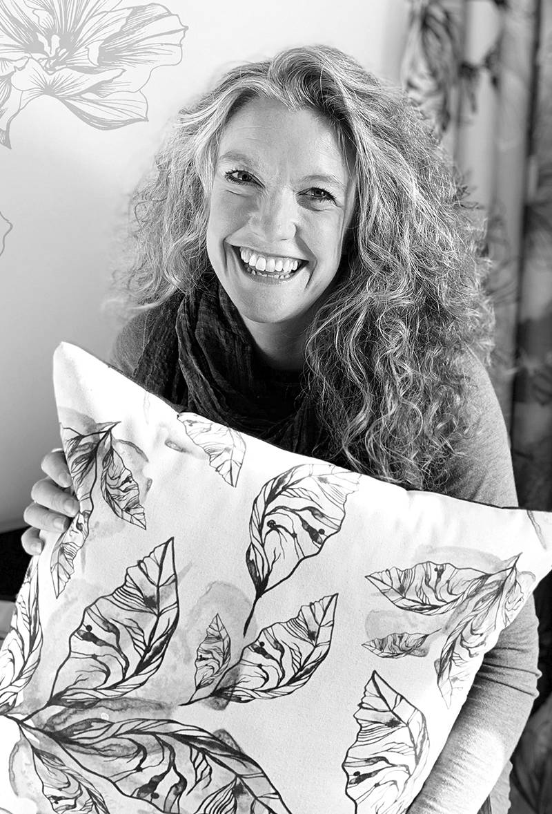 Bloom_and_Bear_Tee2_Createdby_Jennifer_Cornish_Design